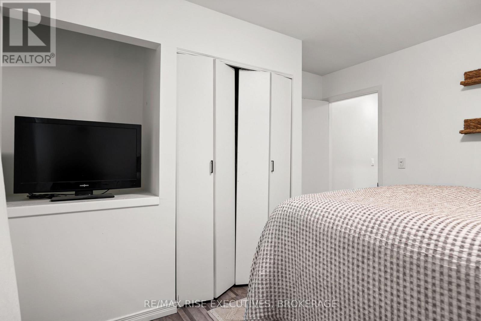 3326 VAN ORDER ROAD - 25