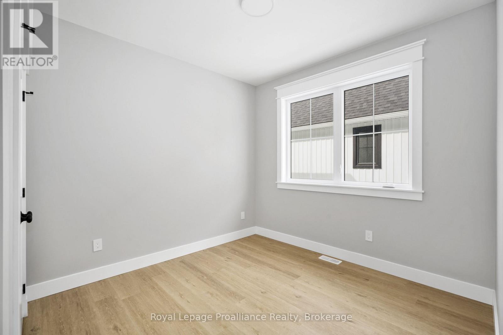 2 MERRIMAN COURT - 28