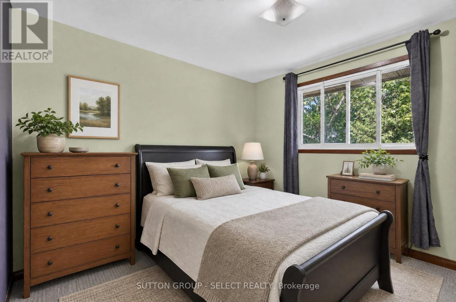 280 CHARLOTTE STREET - 11