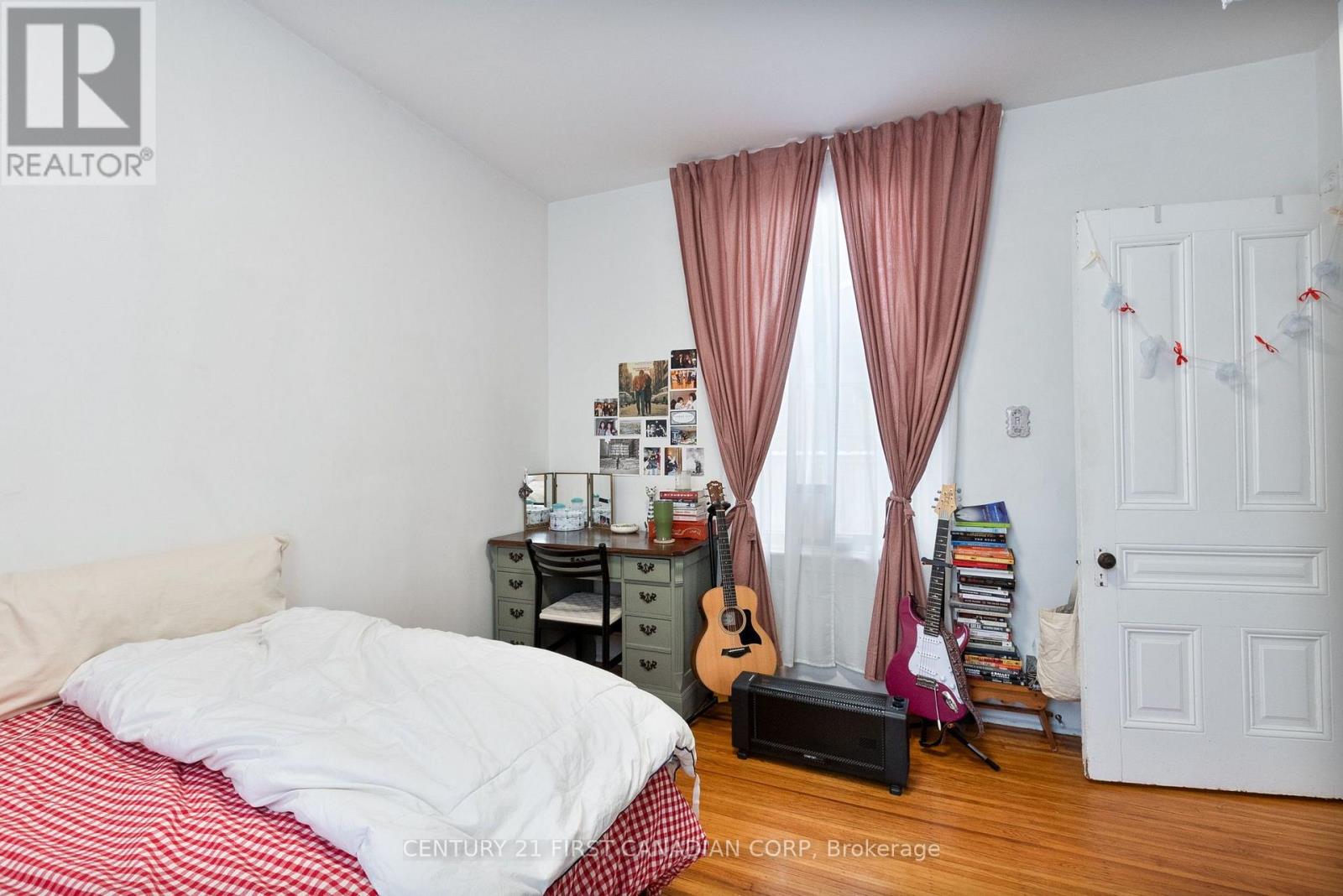 578 WATERLOO STREET - 19