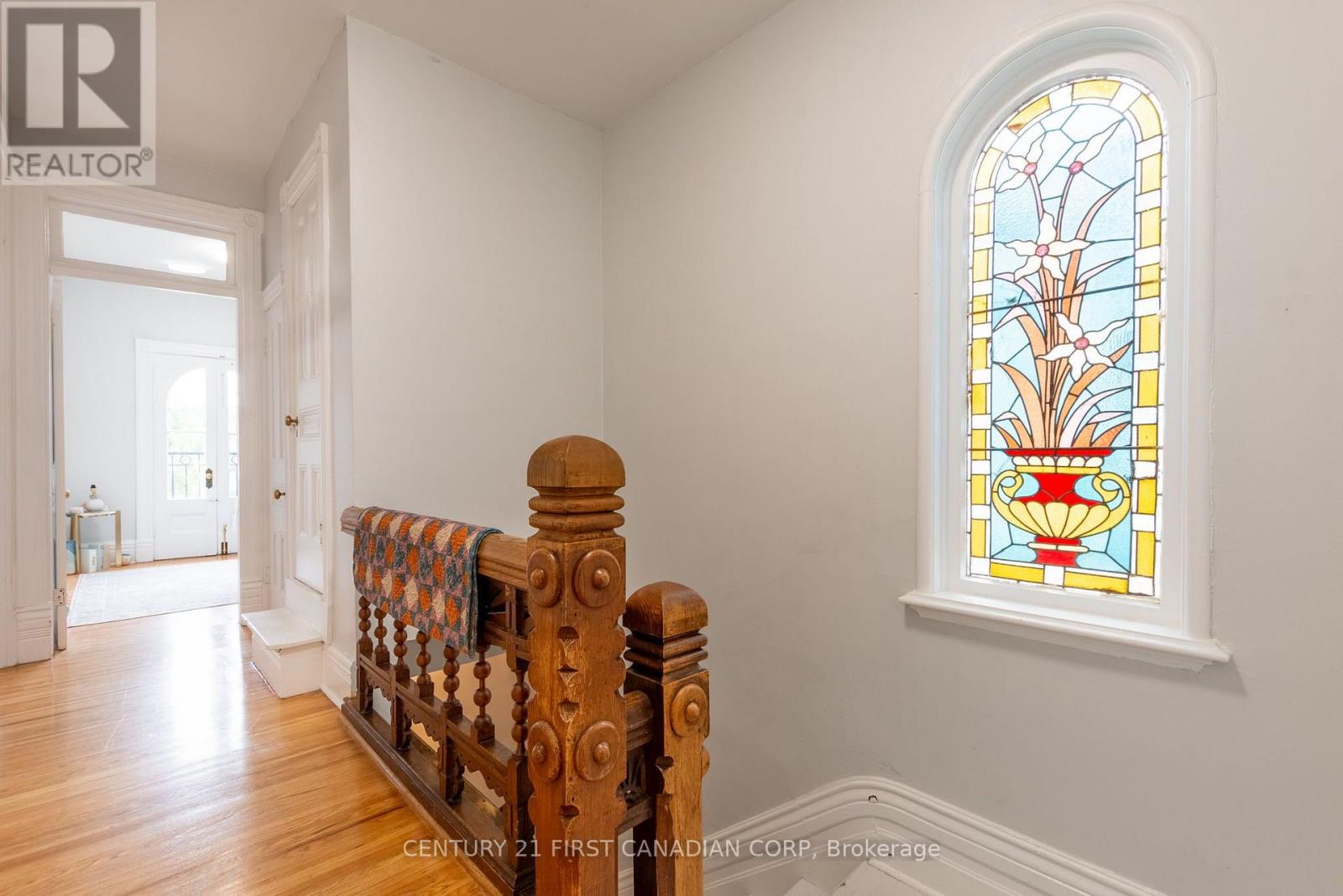 578 WATERLOO STREET - 21