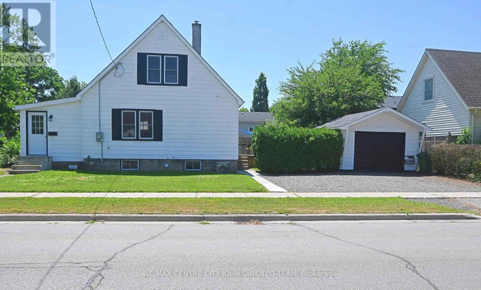 52 WOODWORTH AVENUE - 18