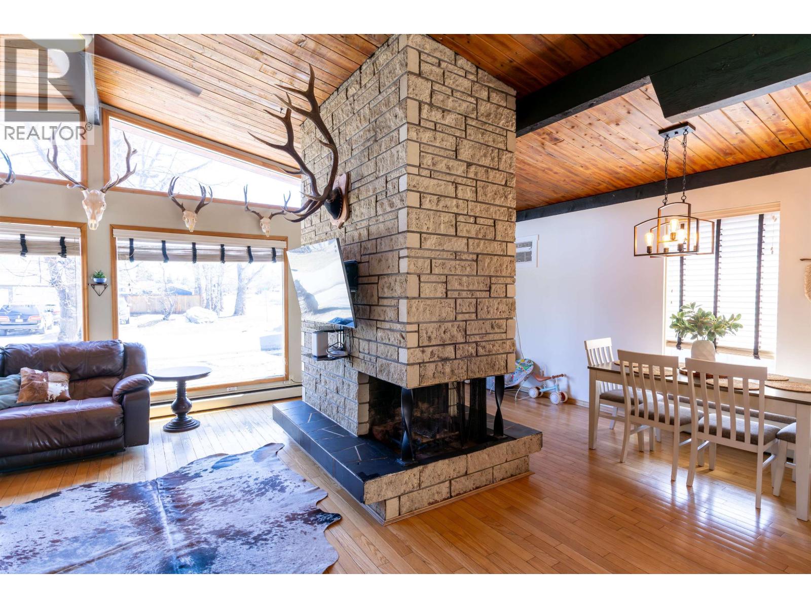 11404 95A STREET - 16