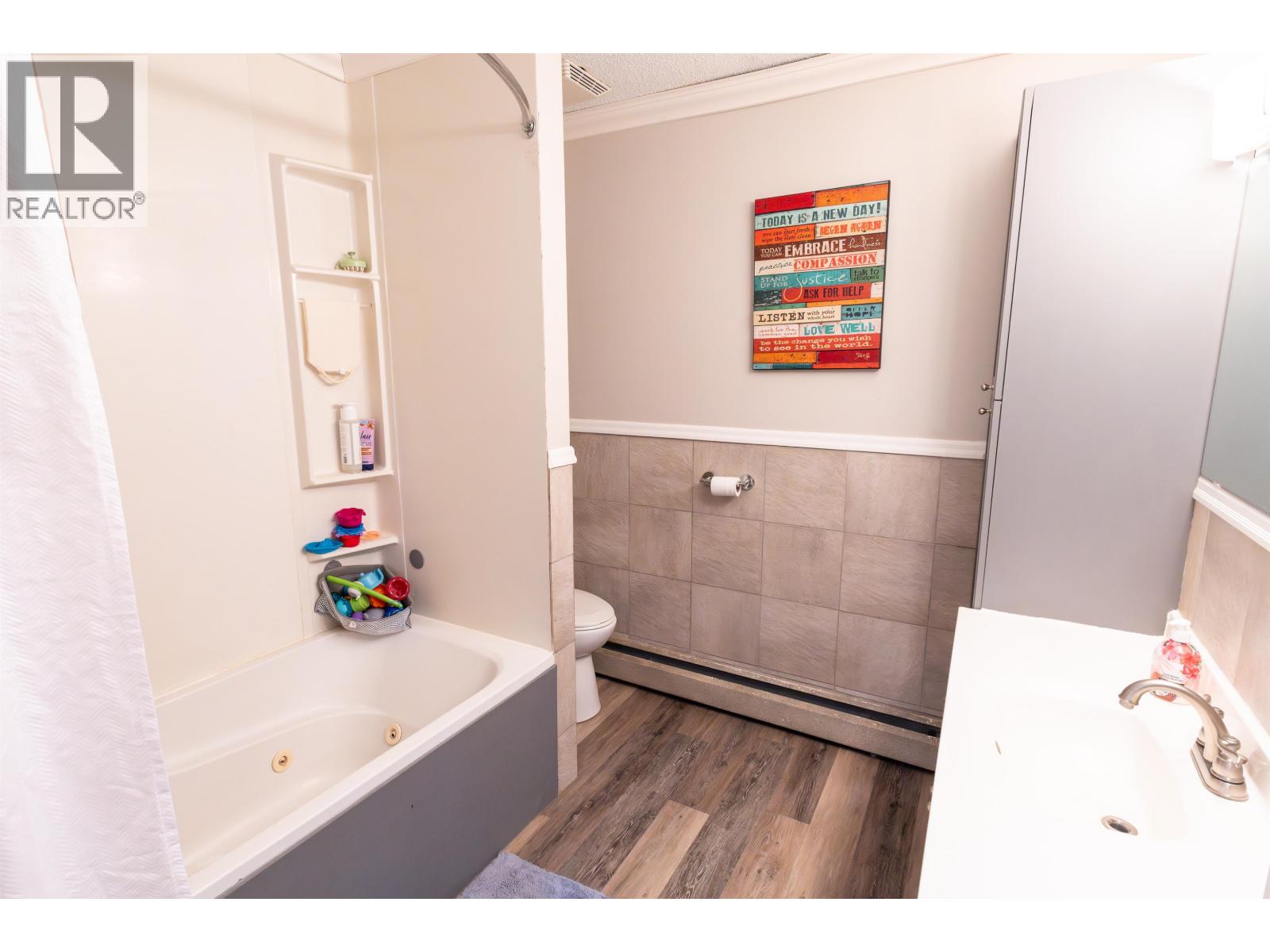 11404 95A STREET - 27
