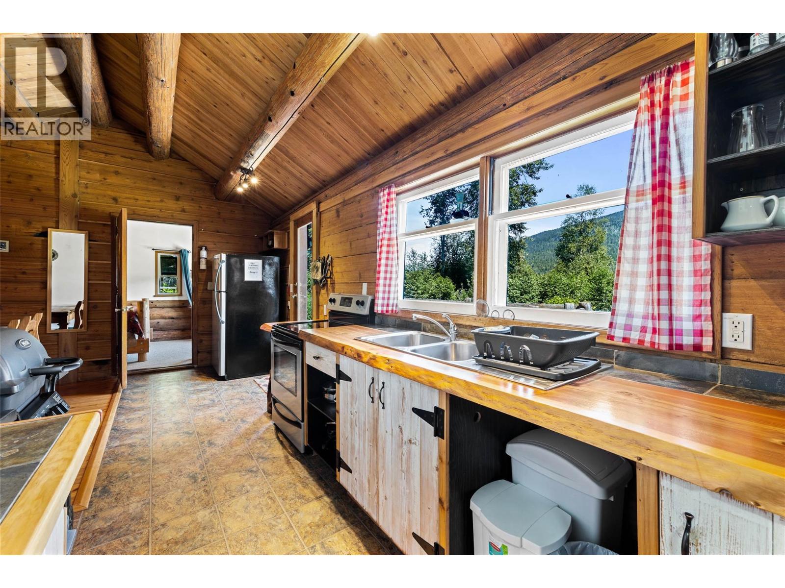 6584 Corral Road - 48