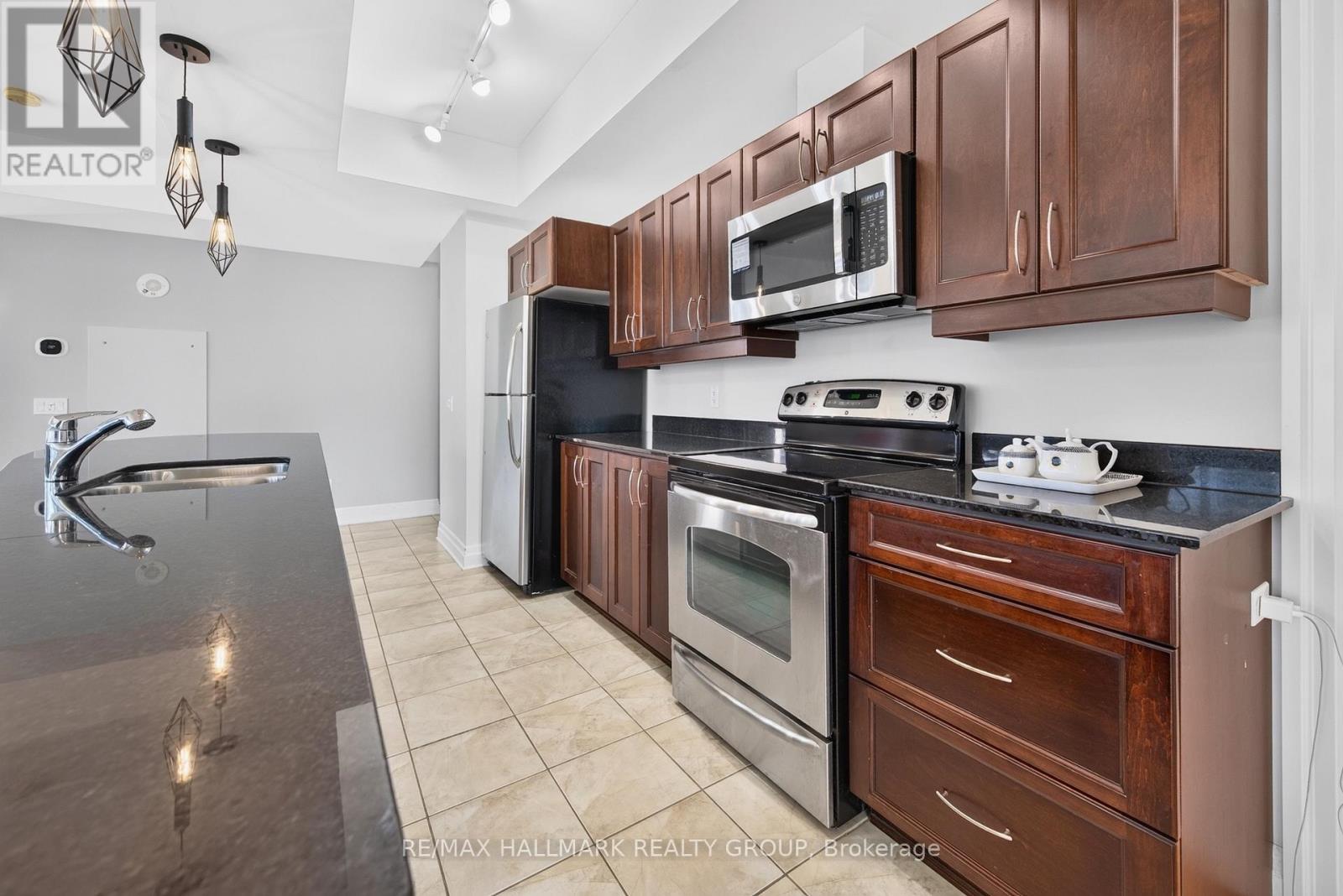 909 – 245 KENT STREET, Ottawa. Luxury613. By Peter Sagos - Image 12