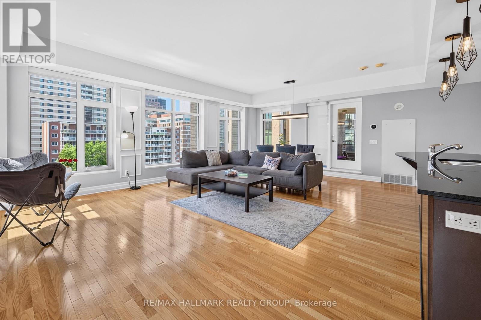 909 – 245 KENT STREET, Ottawa. Luxury613. By Peter Sagos - Image 18