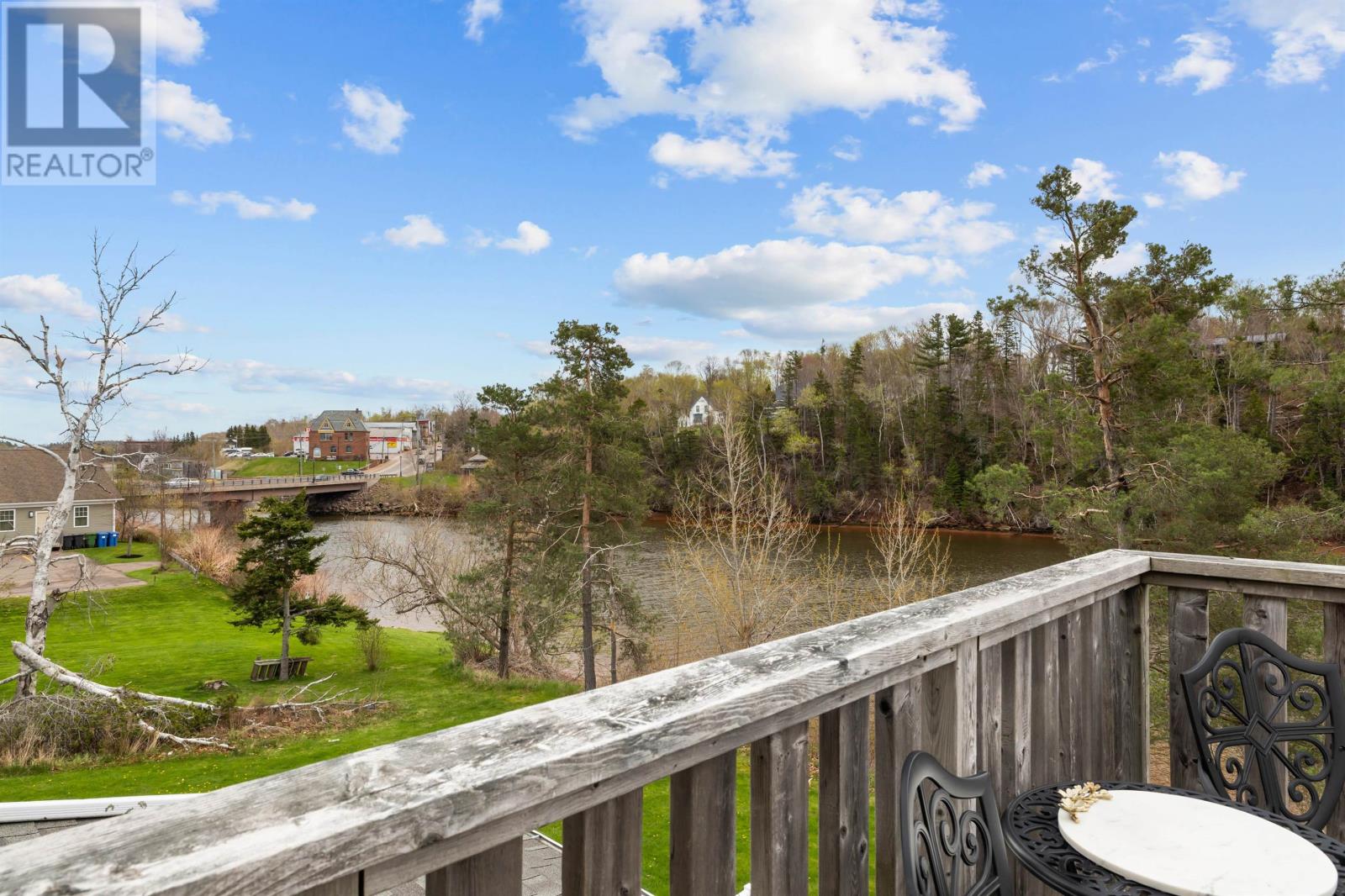 14 Riverside Drive - 17