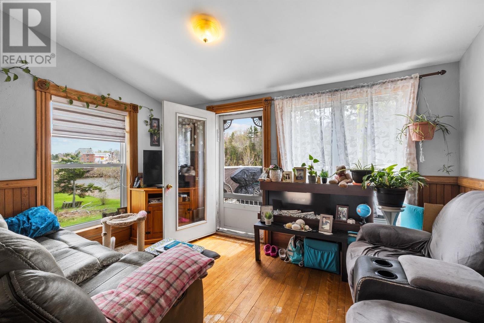 14 Riverside Drive - 21