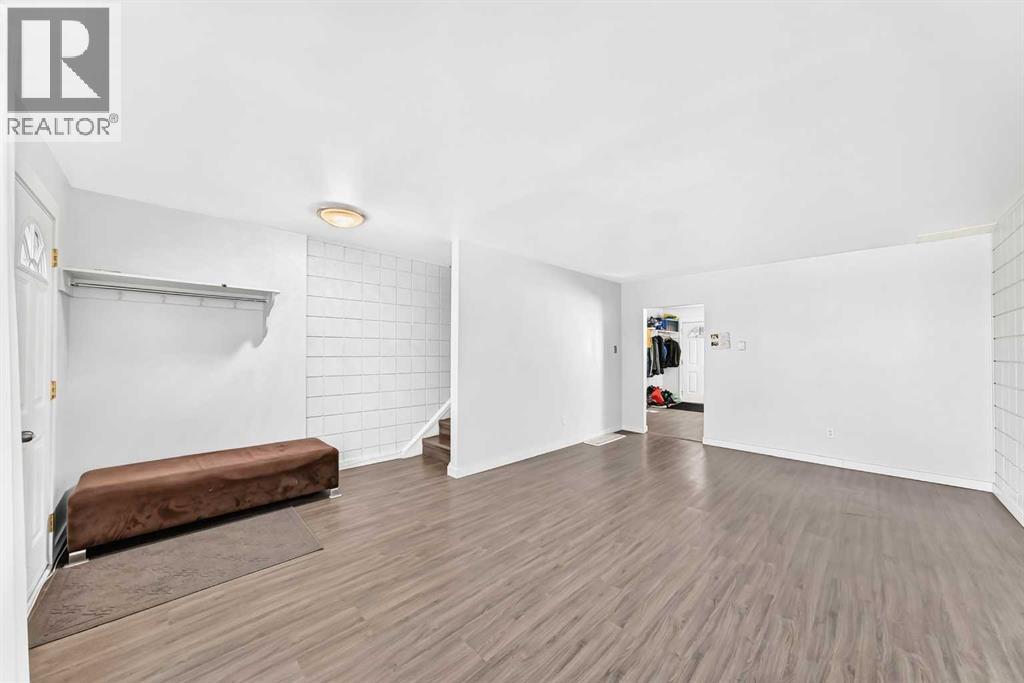 #140 2211 19 Street NE - 5