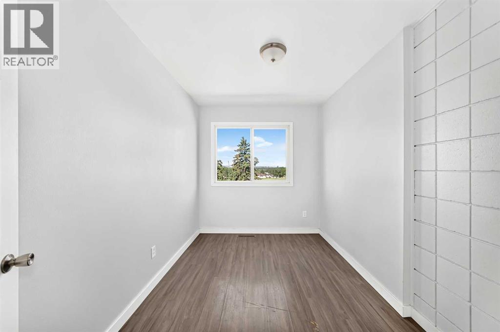 #140 2211 19 Street NE - 12