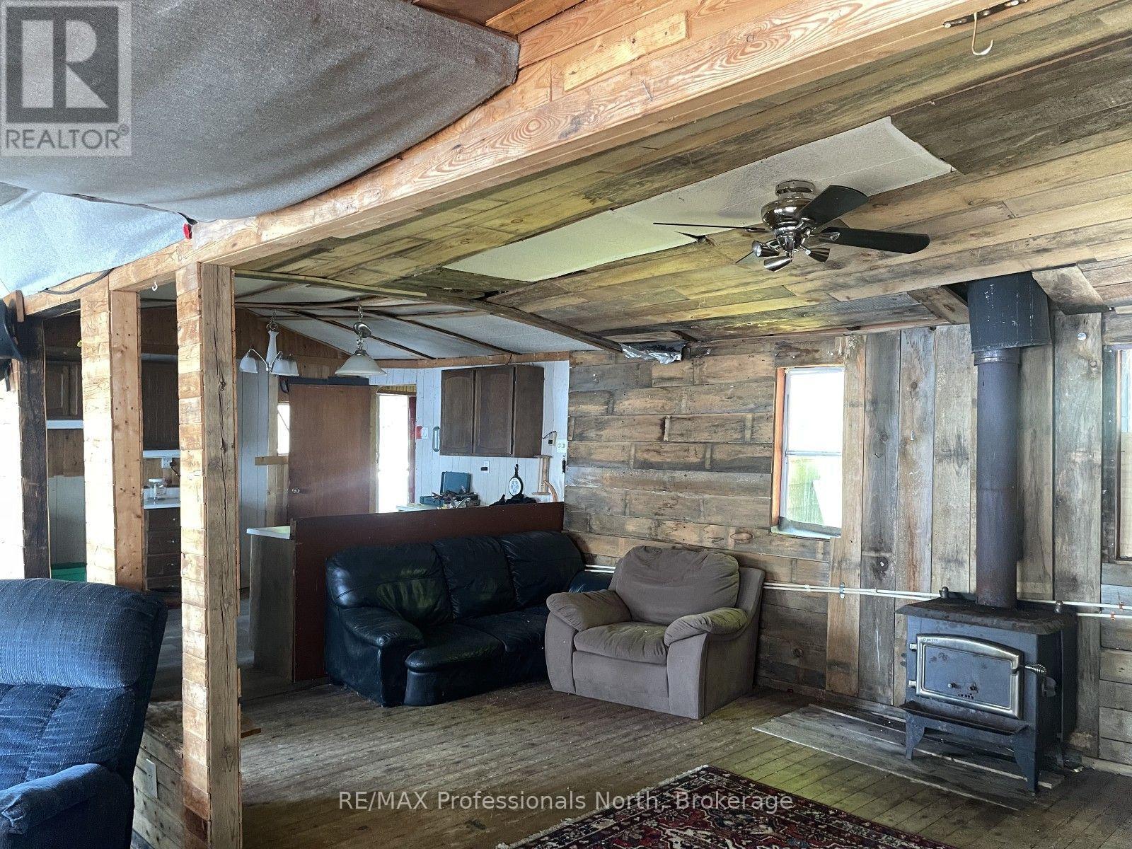 1024 NORANDY LANE - 22