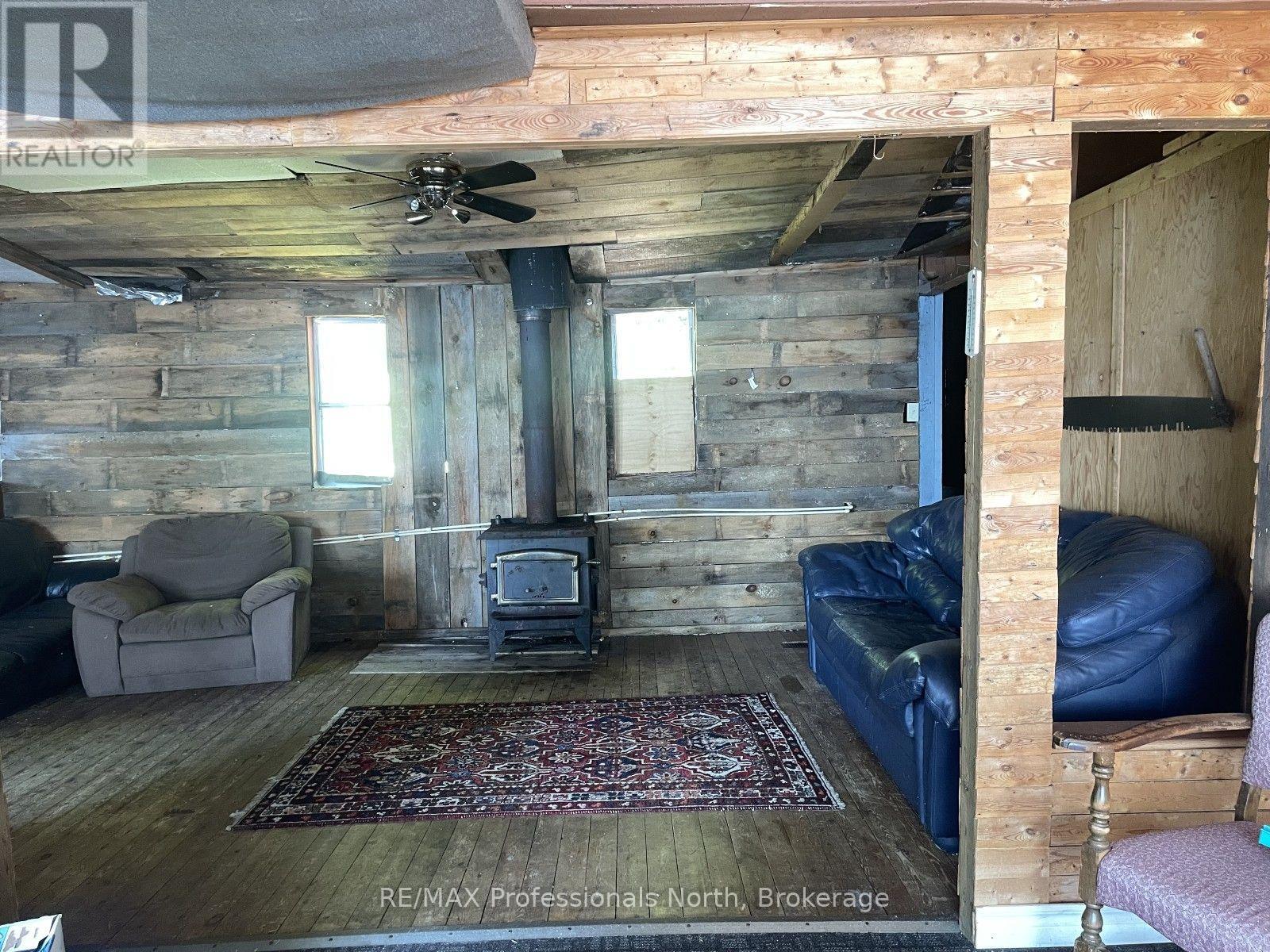 1024 NORANDY LANE - 21