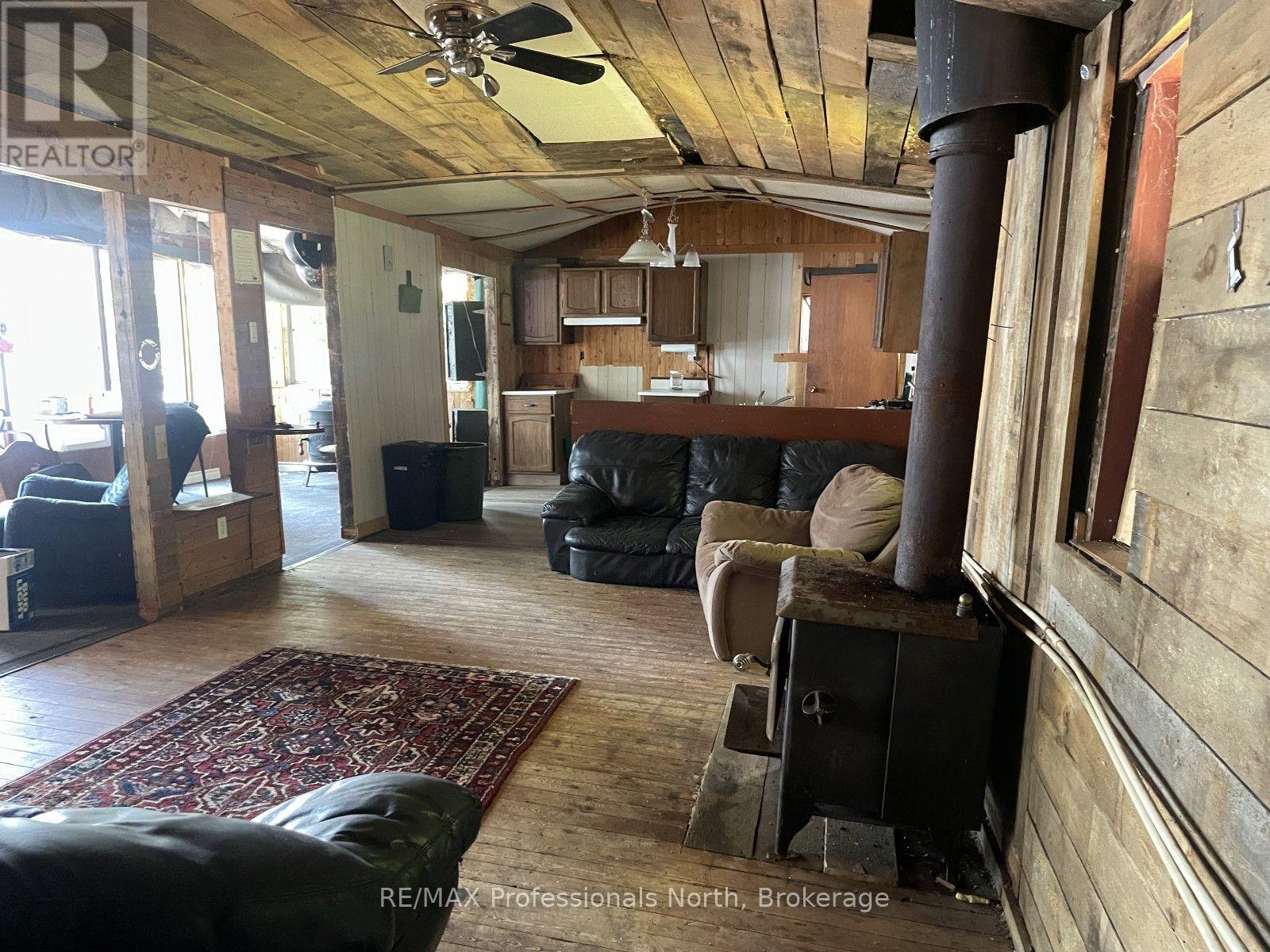 1024 NORANDY LANE - 24