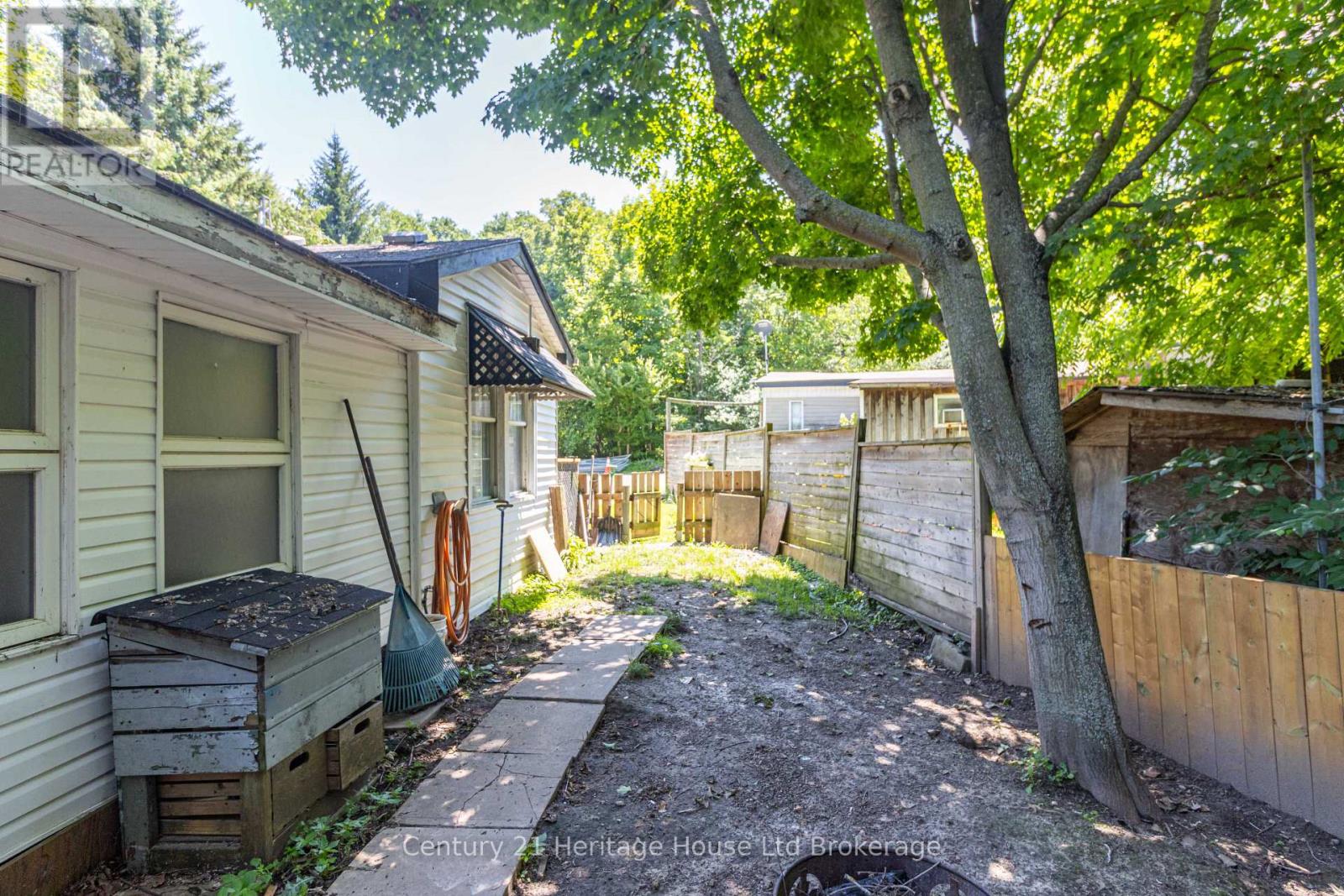 4 CENTRE RD - 596101 OXFORD 59 ROAD - Image 20