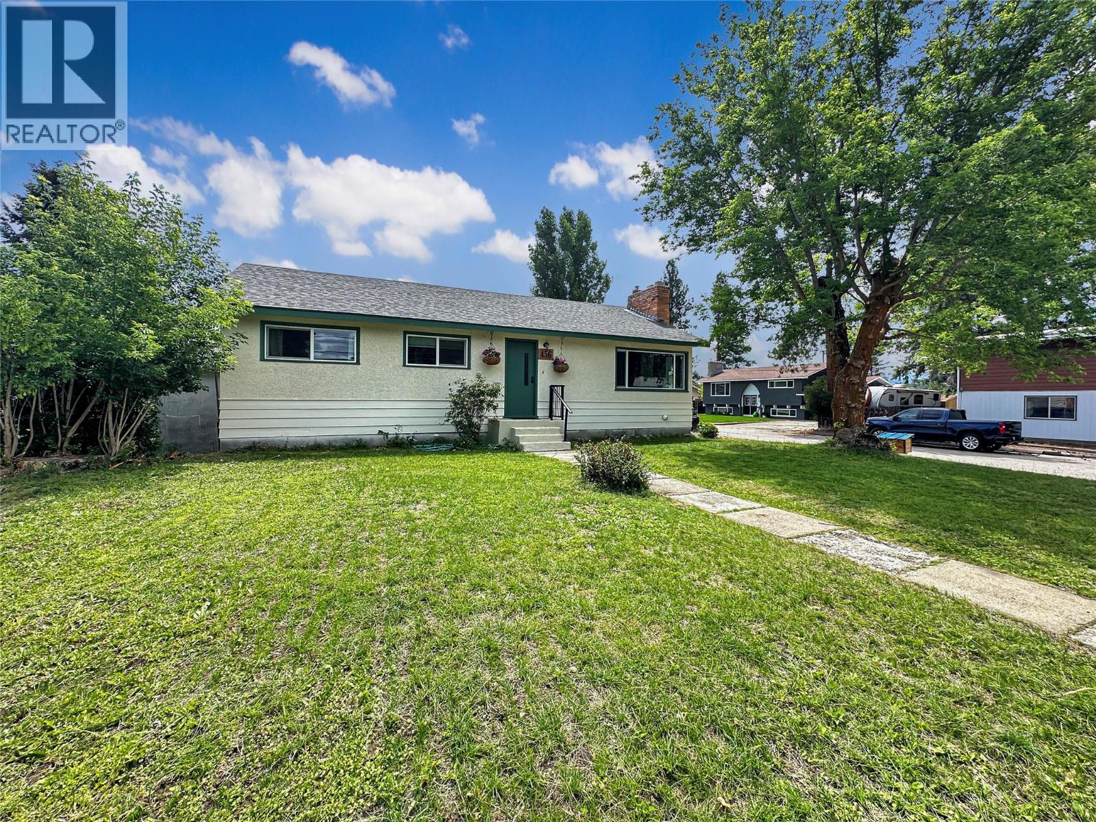 456 Mayne Avenue - 1