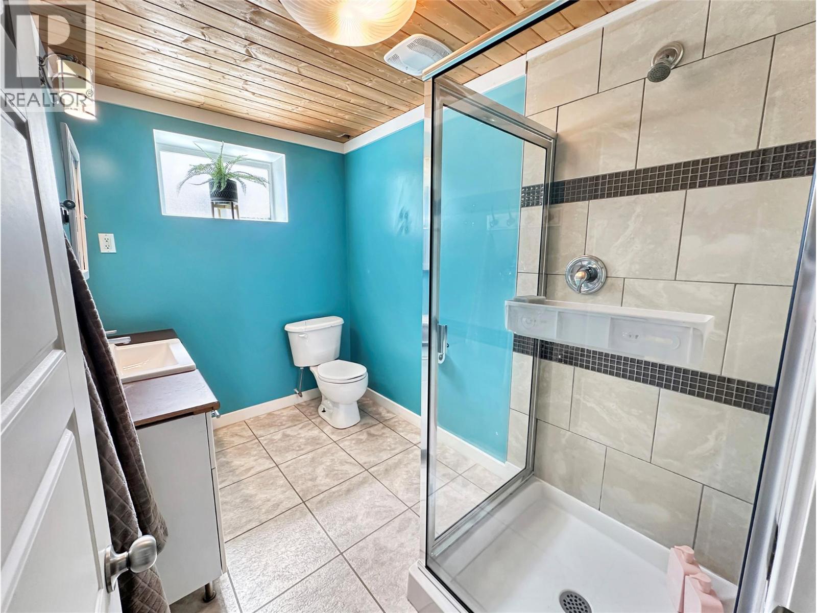 456 Mayne Avenue - 26