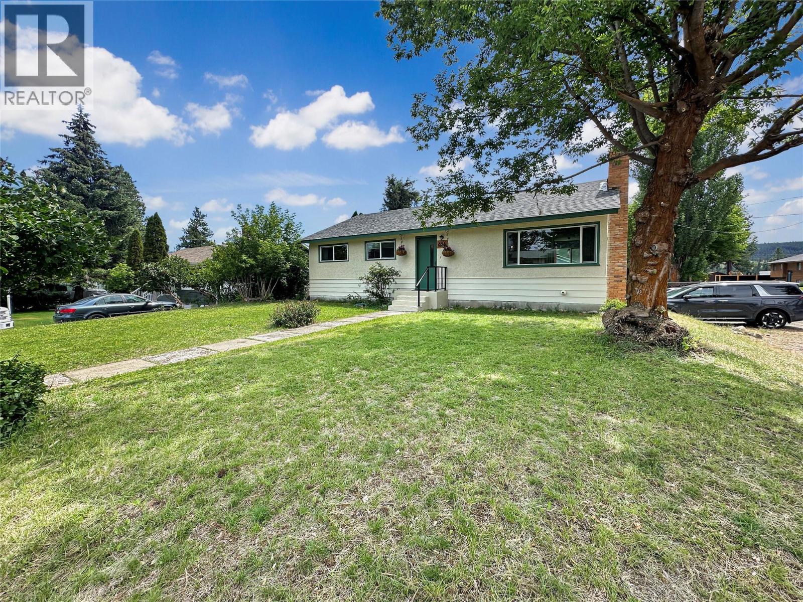 456 Mayne Avenue - 3