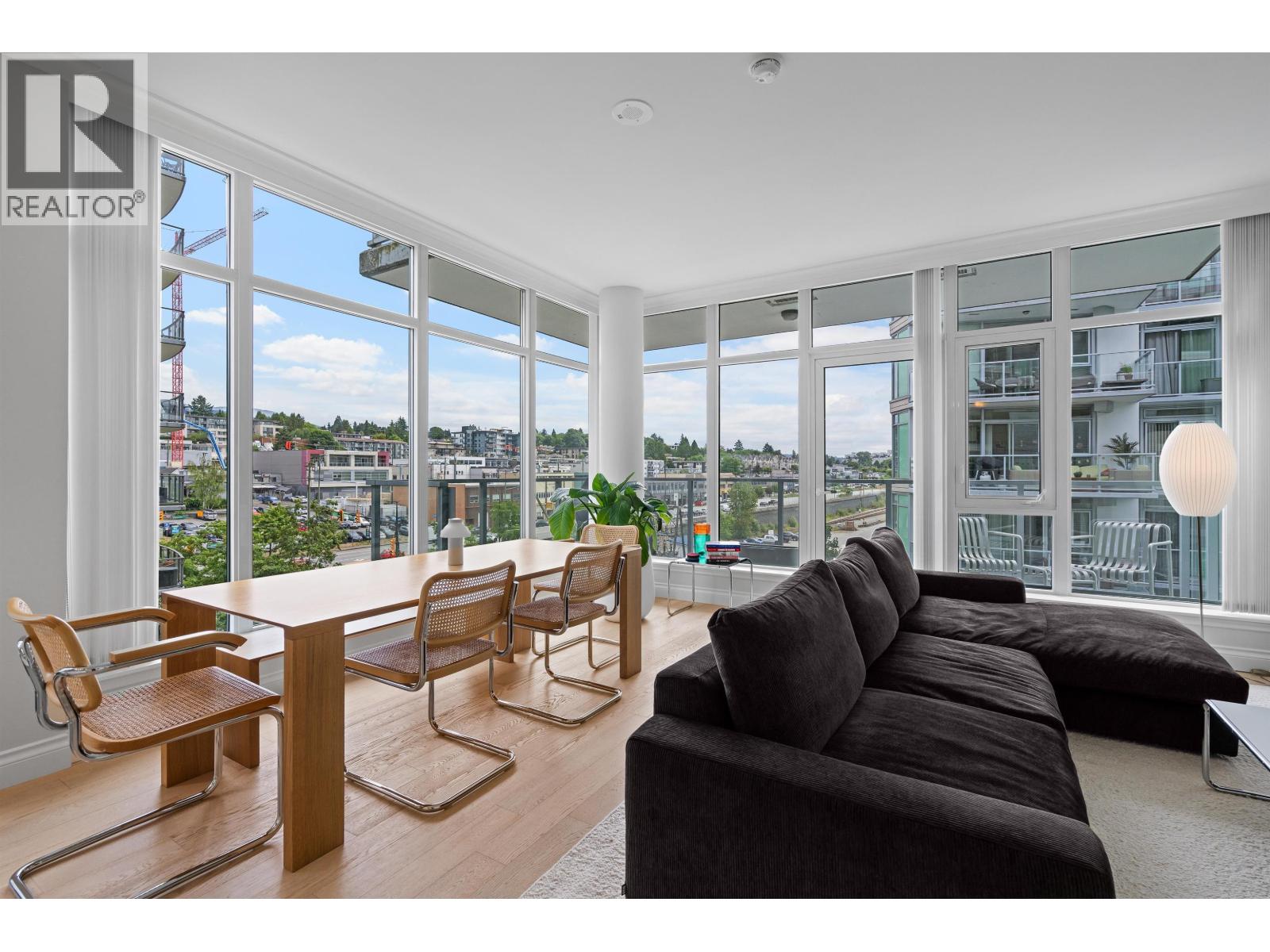 609 185 VICTORY SHIP WAY, North Vancouver