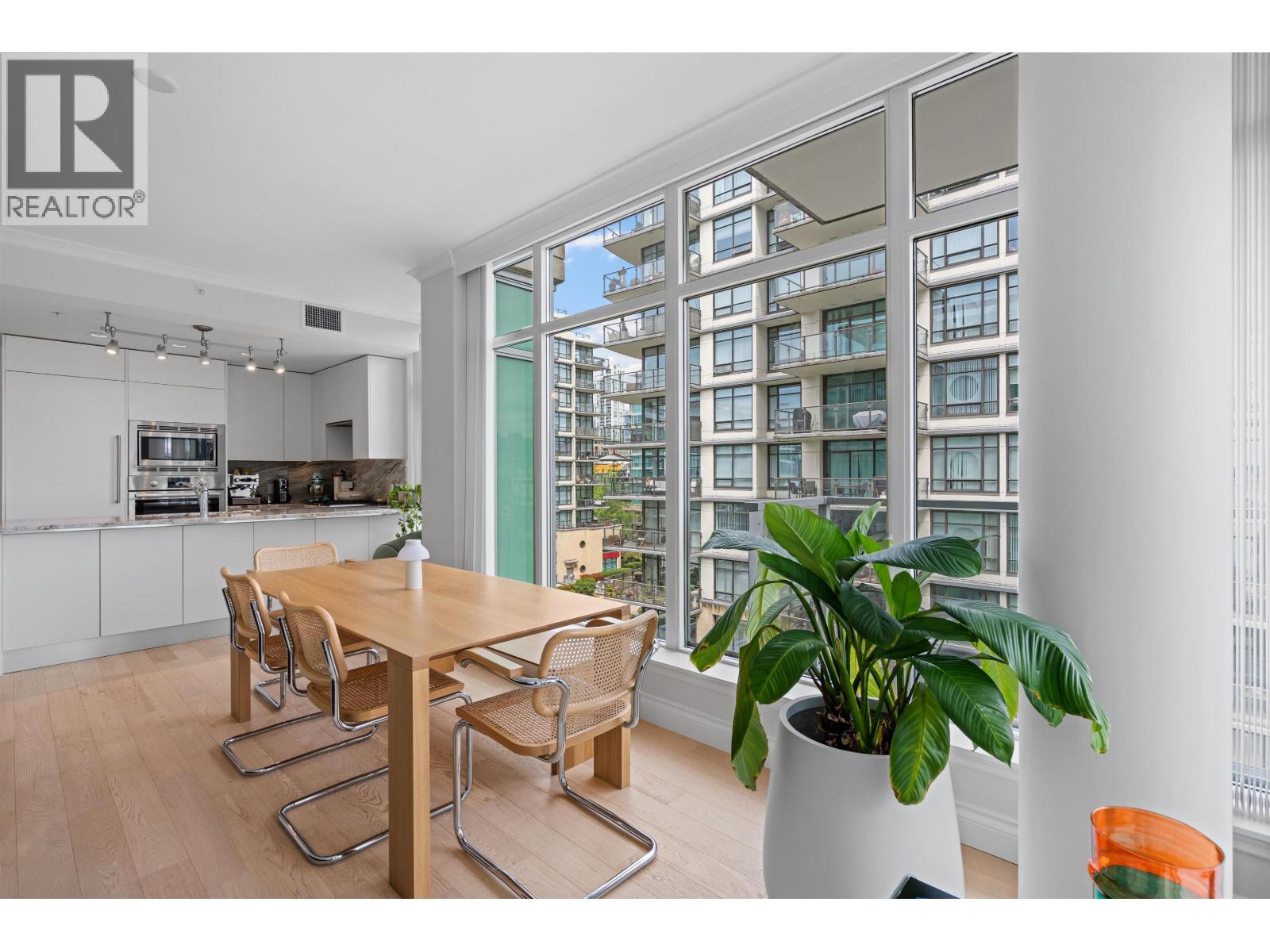 609 185 VICTORY SHIP WAY, North Vancouver