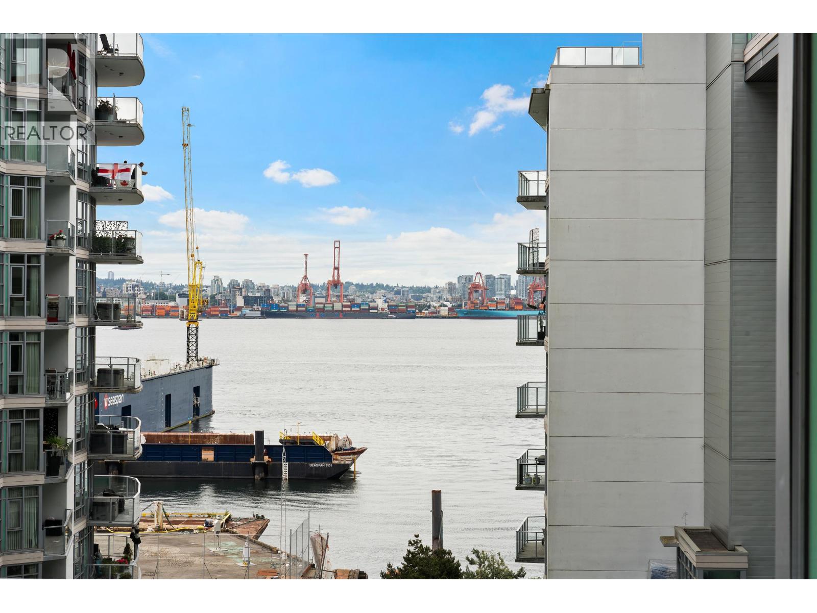 609 185 VICTORY SHIP WAY, North Vancouver
