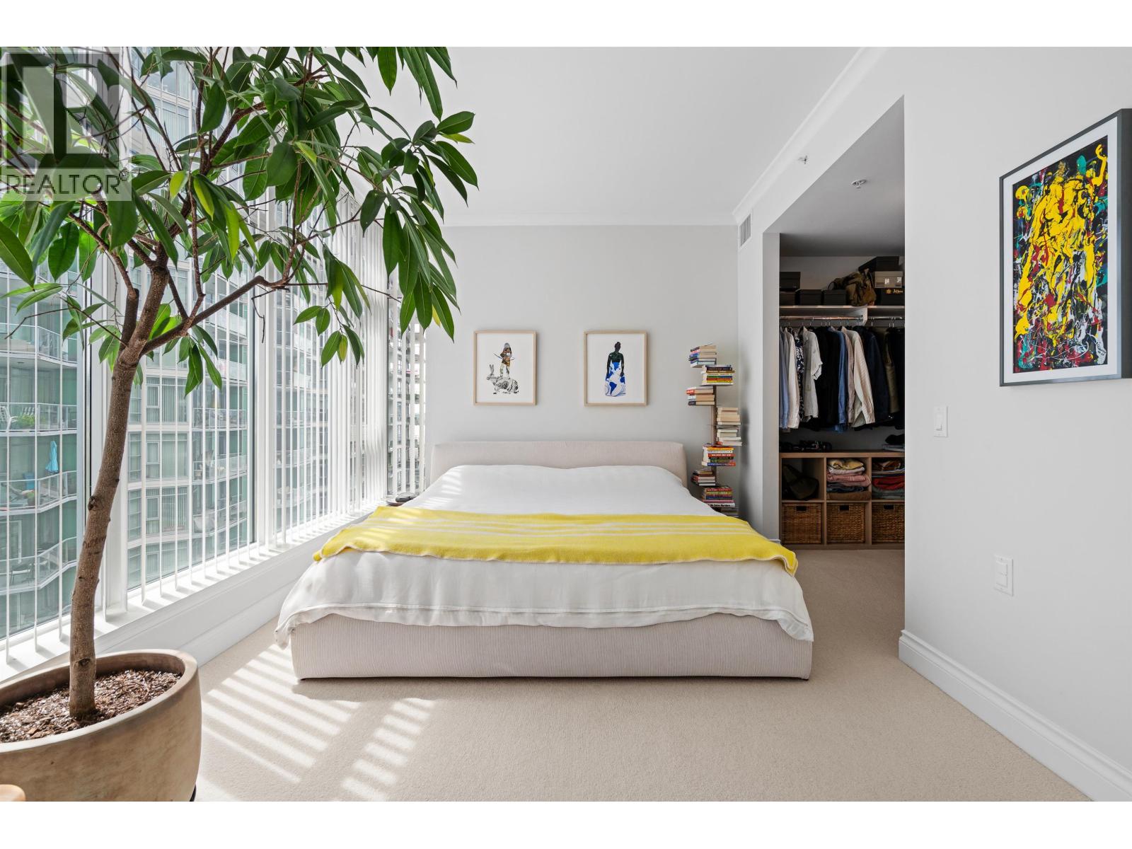 609 185 VICTORY SHIP WAY, North Vancouver