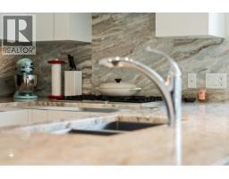 609 185 Victory Ship Way, North Vancouver, BC V7L0G2 Photo 12