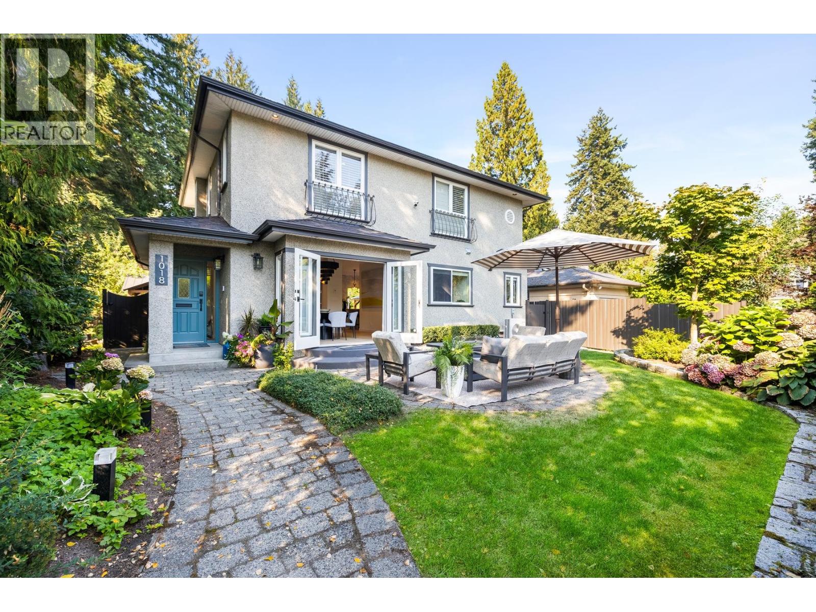 1018 W 19TH STREET, North Vancouver