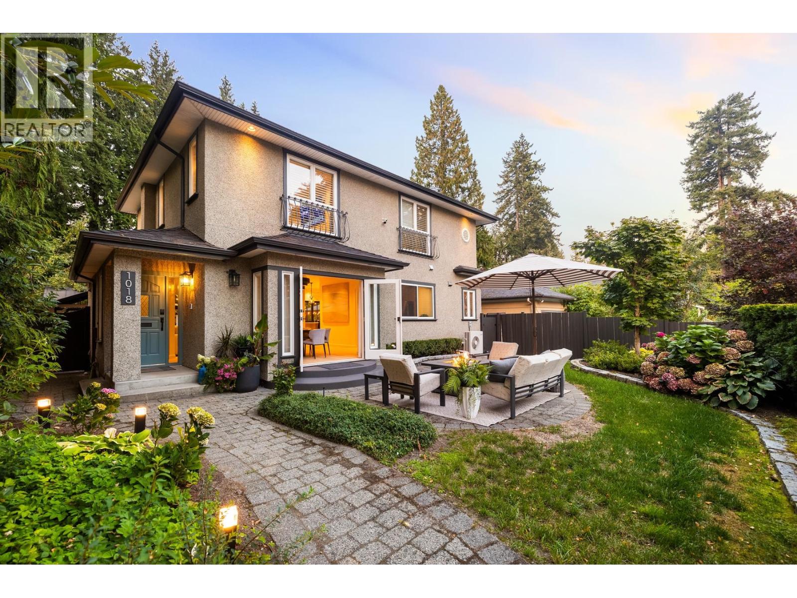 1018 W 19TH STREET, North Vancouver
