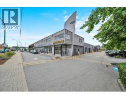 1355 Main Street, North Vancouver, BC V7J1C4 Photo 15