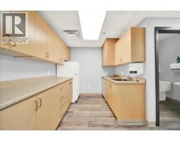 1355 Main Street, North Vancouver, BC V7J1C4 Photo 7