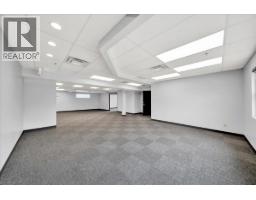1355 Main Street, North Vancouver, BC V7J1C4 Photo 9