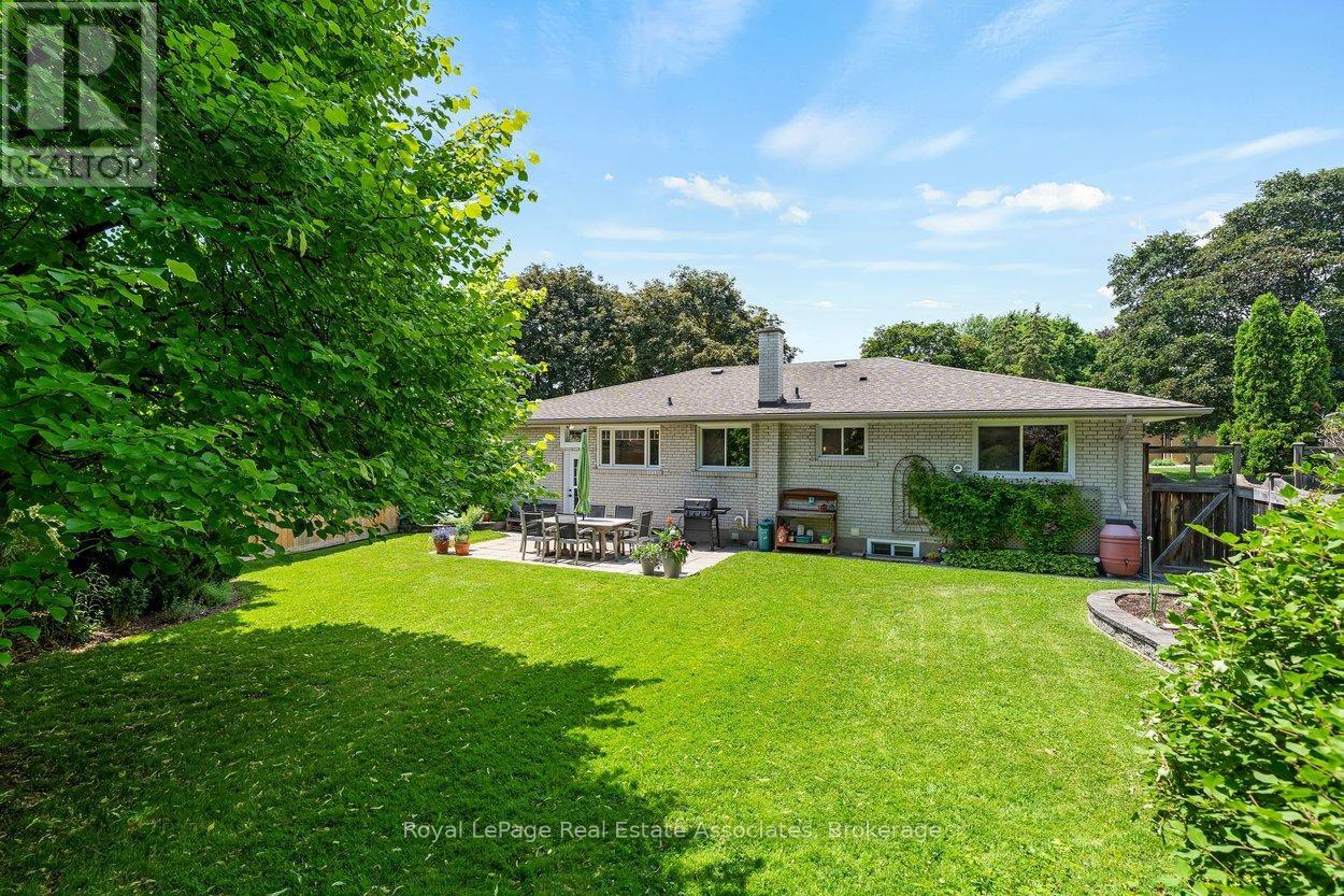 206 ELIZABETH STREET S - 38