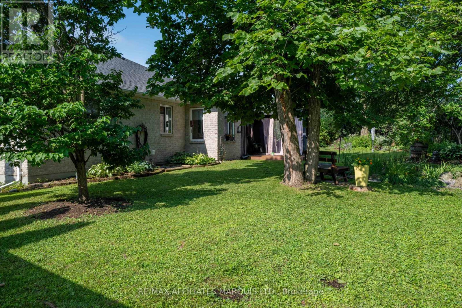 1274 DAPRAT AVENUE - 4