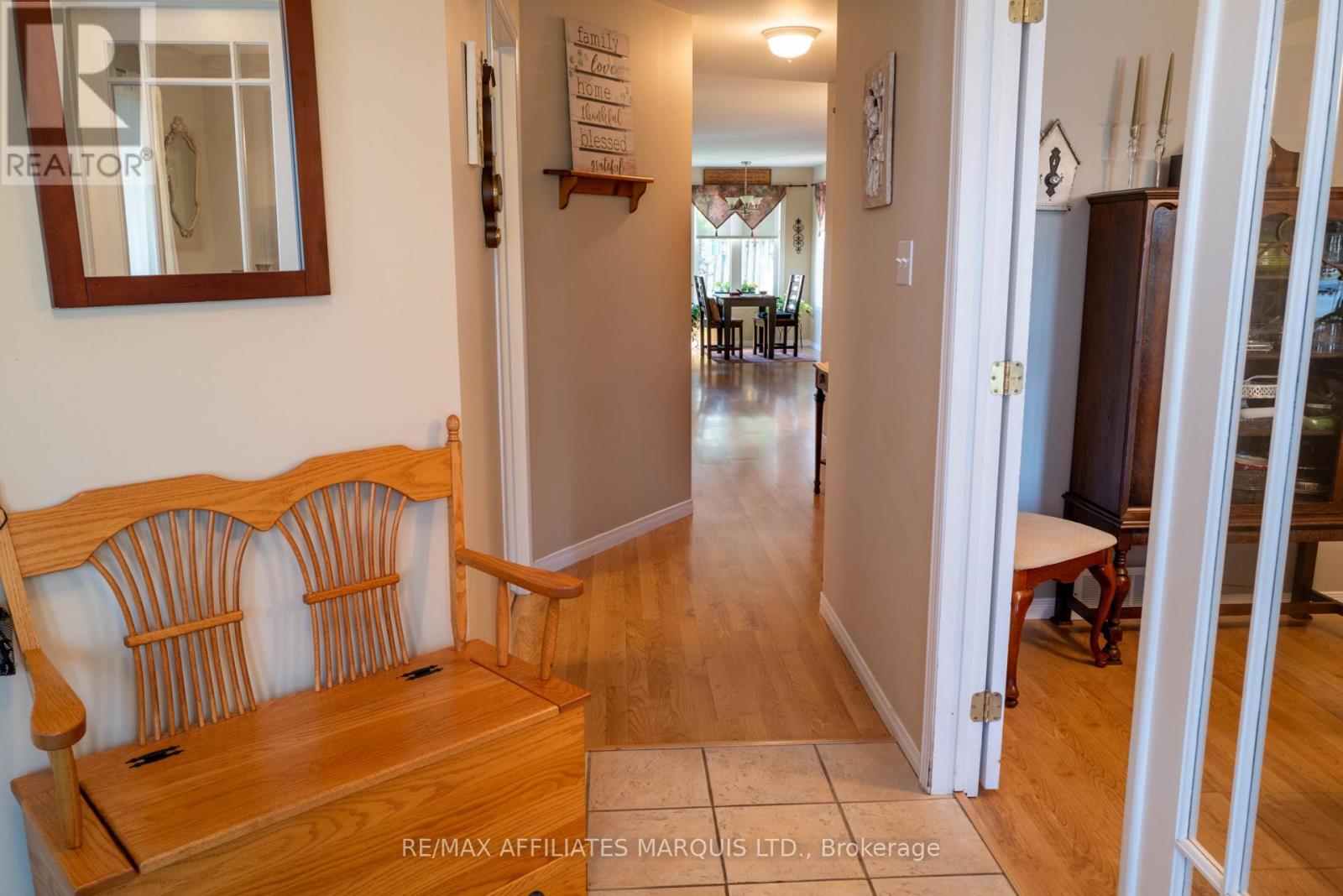1274 DAPRAT AVENUE - 6