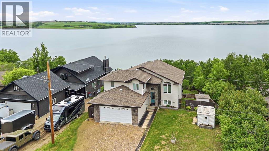 102 Hill Avenue - 38