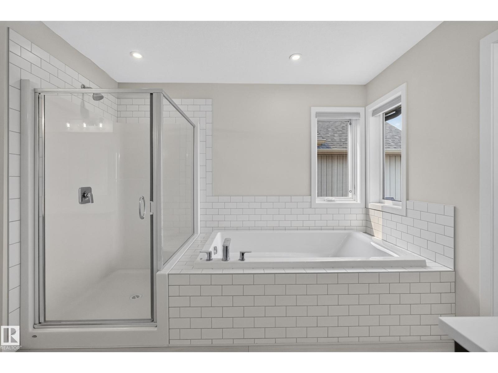 4872 KINNEY RD SW - 32