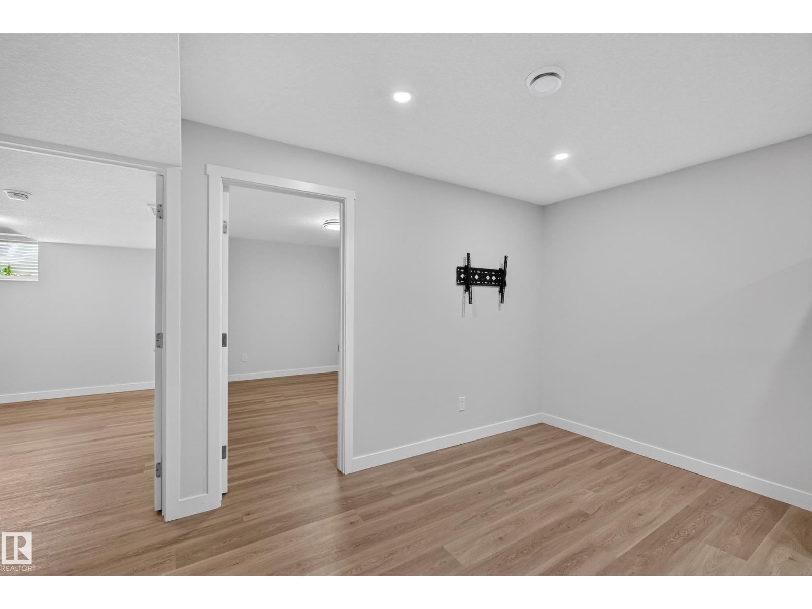4872 KINNEY RD SW - 55