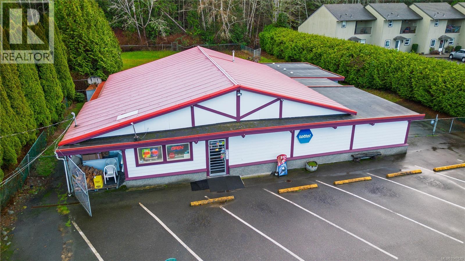 3346 Island Hwy W