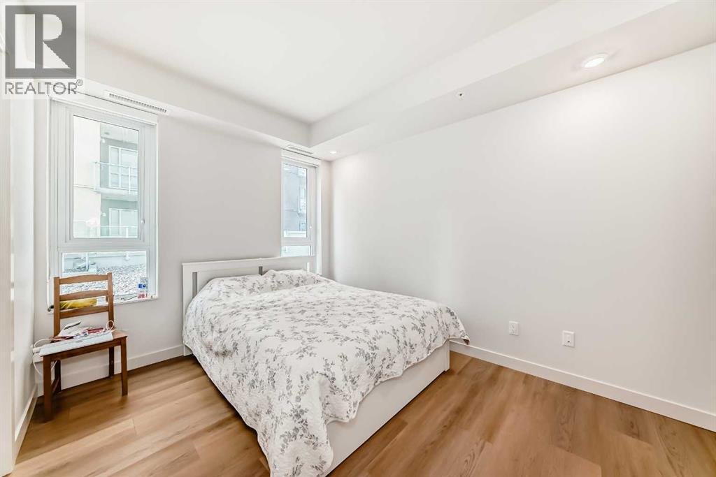 #310 1107 Gladstone Road NW - 25