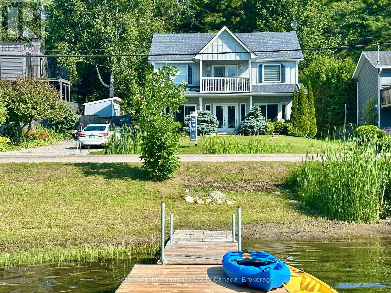 604 CHAMPLAIN ROAD - 1