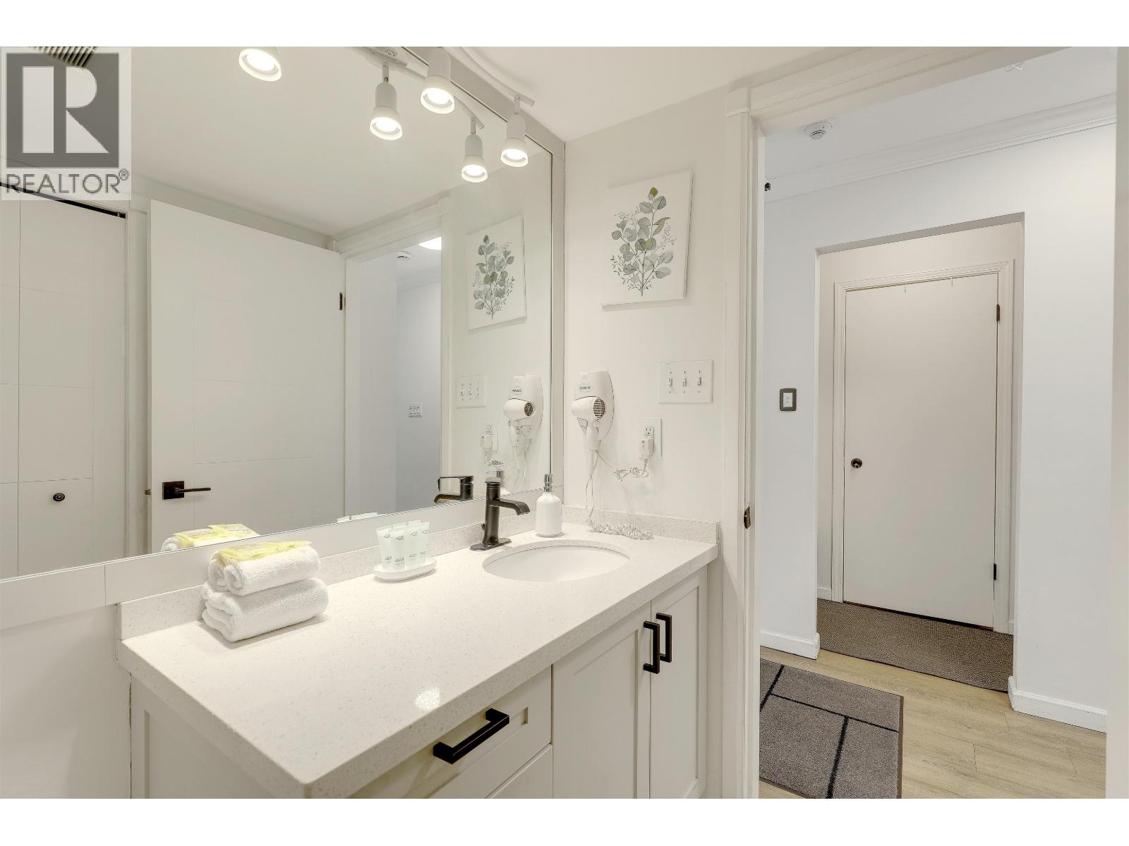 217 4749 SPEARHEAD DRIVE, Whistler