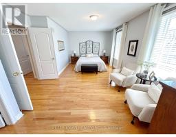 664 Society Crescent, Newmarket, ON L3X2S9 Photo 14