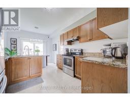 2 Horn Street, Whitchurch Stouffville, ON L4A0X9 Photo 15