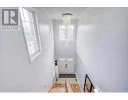 2 Horn Street, Whitchurch Stouffville, ON L4A0X9 Photo 27