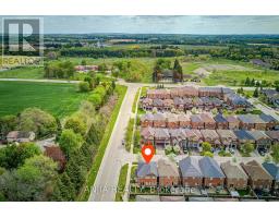 Kitchen - 2 Horn Street, Whitchurch Stouffville, ON L4A0X9 Photo 6