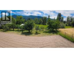 6465 27 Street, Grand Forks, BC V0H1H0 Photo 8