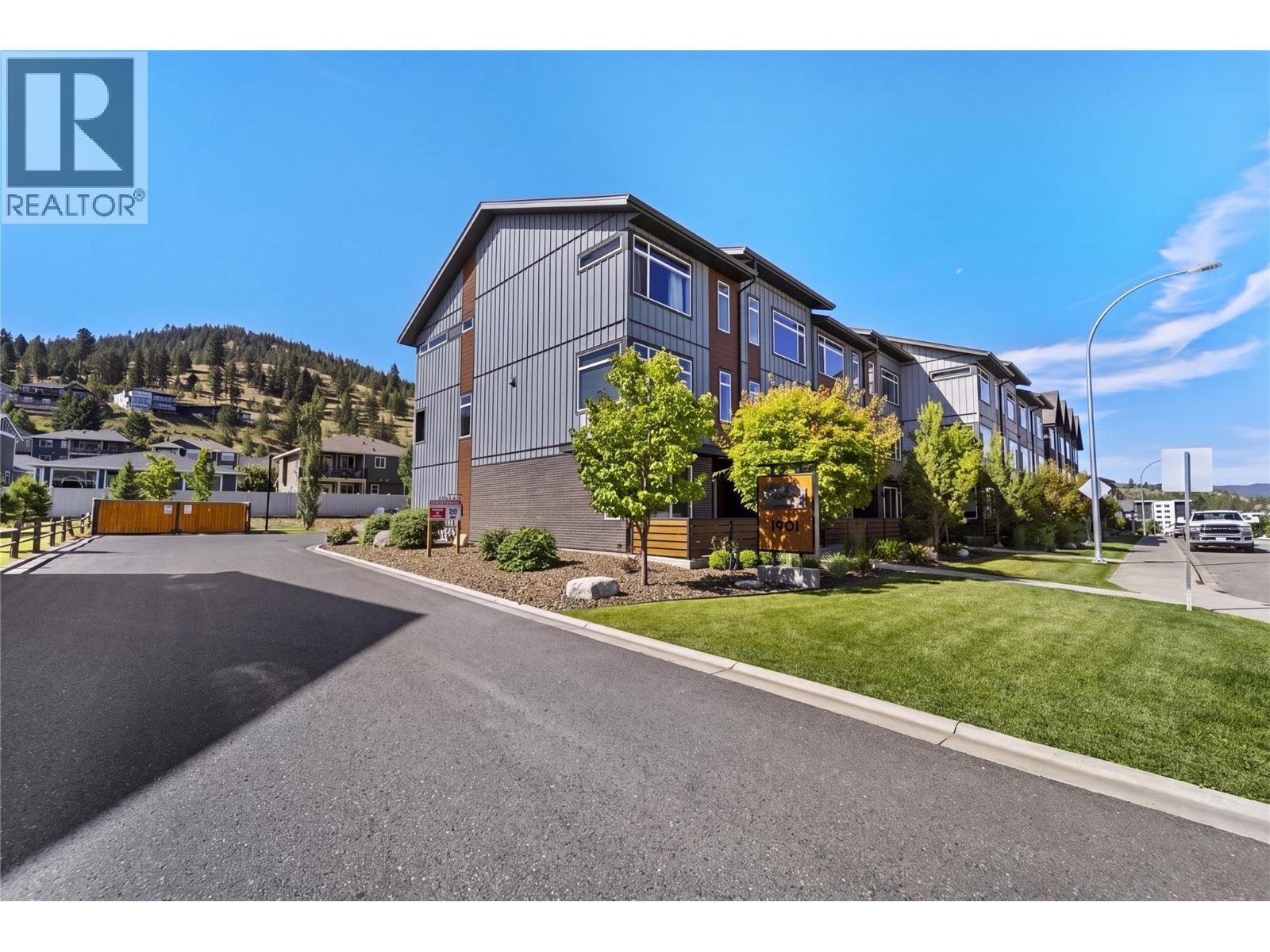 #147 1901 QU'APPELLE Boulevard - 4