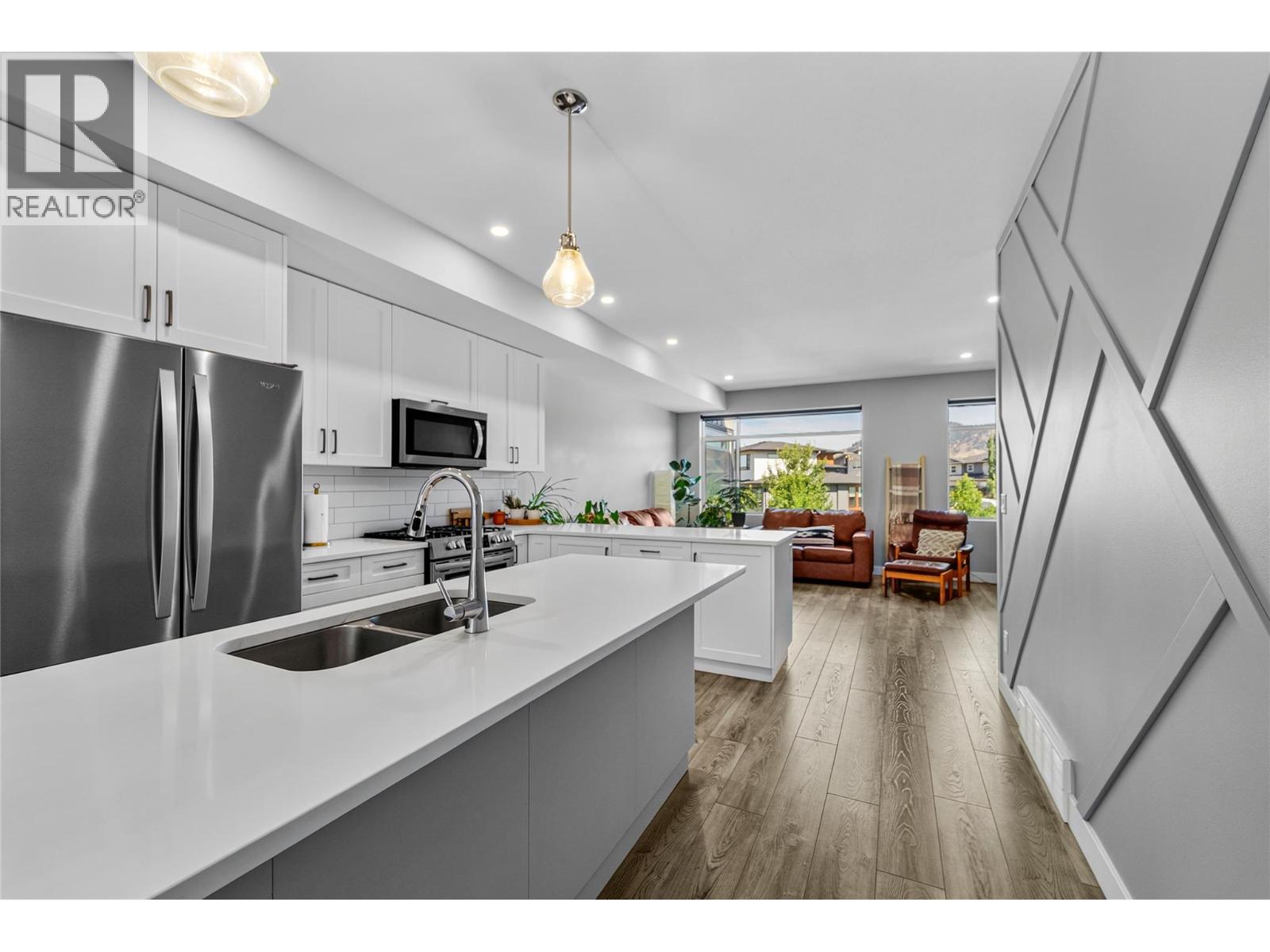 #147 1901 QU'APPELLE Boulevard - 17