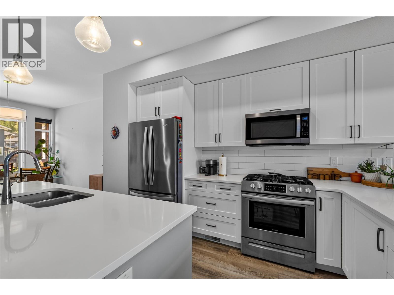 #147 1901 QU'APPELLE Boulevard - 19